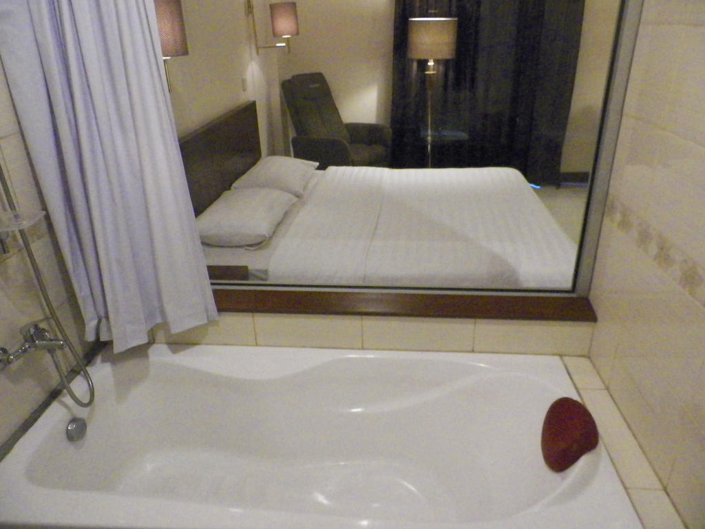 Excellent Seven Boutique Hotel Bandung Zimmer foto