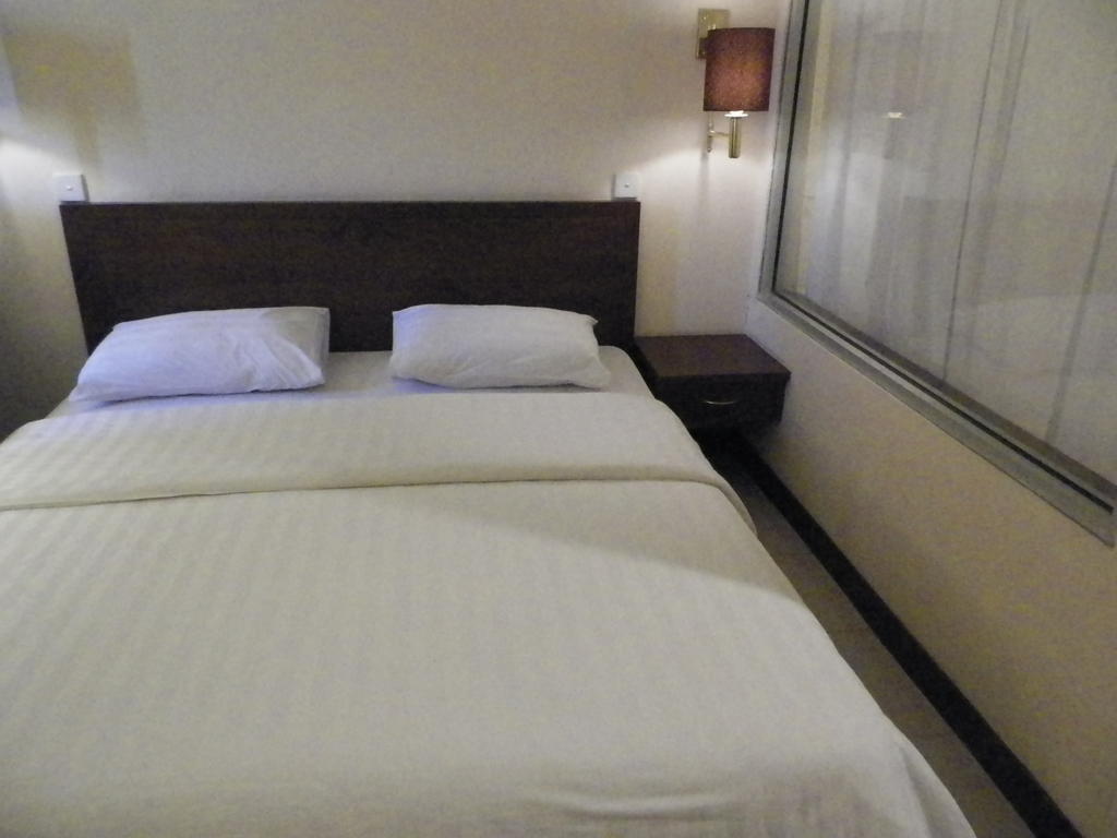 Excellent Seven Boutique Hotel Bandung Zimmer foto