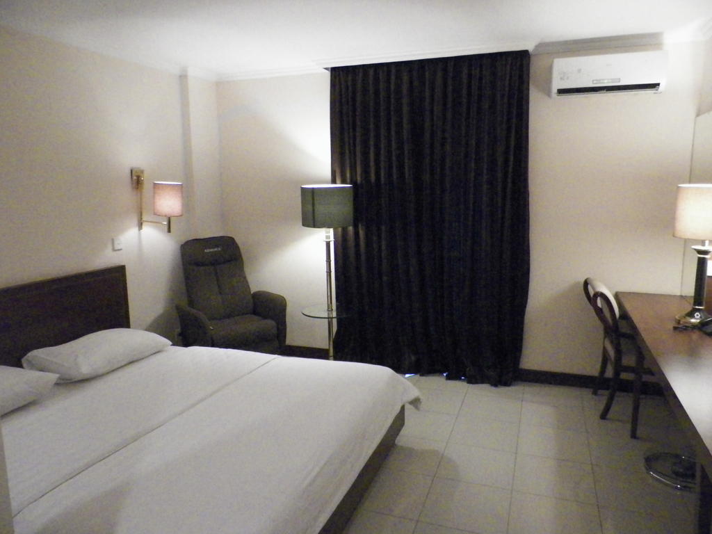 Excellent Seven Boutique Hotel Bandung Zimmer foto