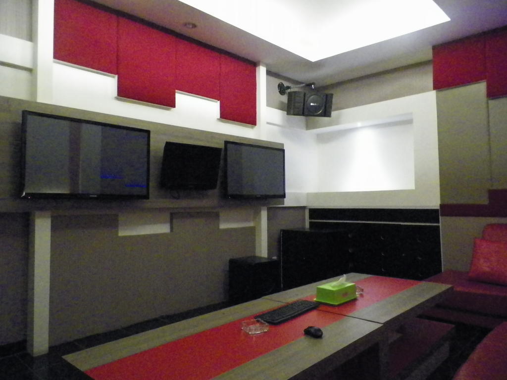Excellent Seven Boutique Hotel Bandung Exterior foto